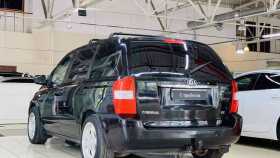Kia Carnival 2006 г.в.