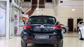 Opel Astra 2010 г.в.