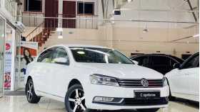 Volkswagen Passat 2012 г.в.