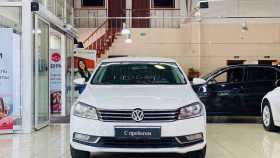 Volkswagen Passat 2012 г.в.