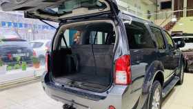 Nissan Pathfinder 2010 г.в.
