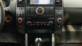 Nissan Pathfinder 2010 г.в.