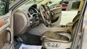 Volkswagen Touareg 2011 г.в.