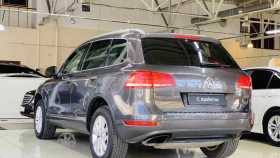 Volkswagen Touareg 2011 г.в.