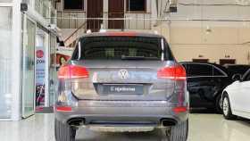 Volkswagen Touareg 2011 г.в.