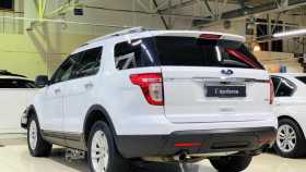 Ford Explorer 2013 г.в.
