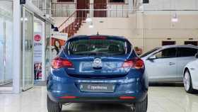 Opel Astra 2010 г.в.