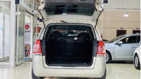 Opel Zafira 2008 г.в.
