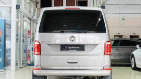 Volkswagen Multivan 2018 г.в.