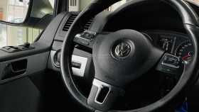 Volkswagen Multivan 2010 г.в.