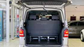 Volkswagen Multivan 2010 г.в.