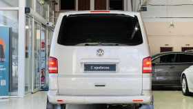 Volkswagen Multivan 2010 г.в.