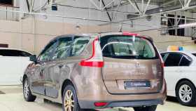 Renault Scenic 2009 г.в.