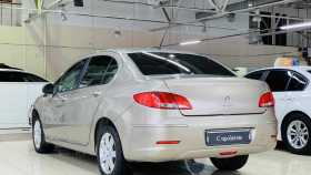 Peugeot 408 2013 г.в.