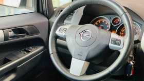 Opel Zafira 2013 г.в.