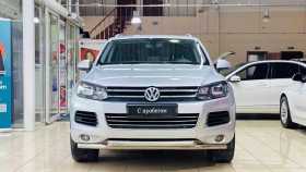 Volkswagen Touareg 2011 г.в.