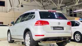 Volkswagen Touareg 2011 г.в.