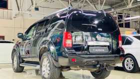 Nissan Pathfinder 2011 г.в.