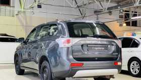 Mitsubishi Outlander 2014 г.в.