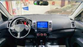 Peugeot 4007 2008 г.в.