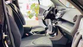 Toyota RAV4 2011 г.в.