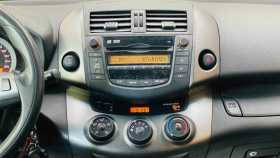 Toyota RAV4 2011 г.в.