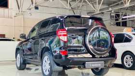 Toyota RAV4 2011 г.в.