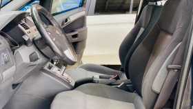 Opel Zafira 2012 г.в.