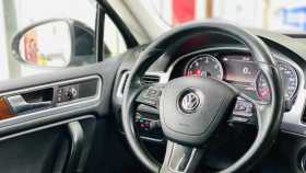 Volkswagen Touareg 2012 г.в.