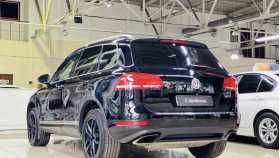 Volkswagen Touareg 2012 г.в.