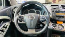 Toyota RAV4 2011 г.в.