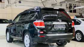 Toyota Highlander 2013 г.в.