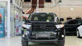 Toyota Highlander 2013 г.в.