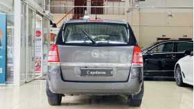 Opel Zafira 2012 г.в.