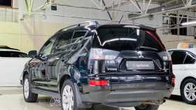 Mitsubishi Outlander 2011 г.в.