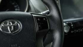 Toyota Land Cruiser Prado 2011 г.в.