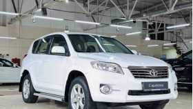 Toyota RAV4 2010 г.в.