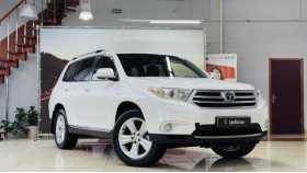Toyota Highlander 2011 г.в.