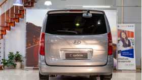Hyundai Grand Starex 2011 г.в.