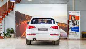 Audi Q5 2011 г.в.