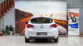 Opel Astra 2014 г.в.