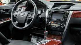 Toyota Camry 2012 г.в.
