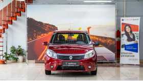 Renault Sandero 2012 г.в.