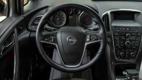 Opel Astra 2011 г.в.