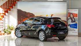 Opel Astra 2011 г.в.