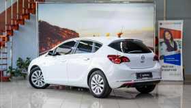 Opel Astra 2014 г.в.
