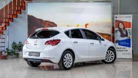Opel Astra 2014 г.в.