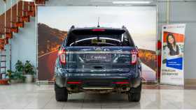 Ford Explorer 2014 г.в.