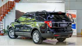 Ford Explorer 2013 г.в.