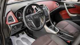 Opel Astra 2010 г.в.